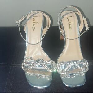 Lulu's Shimmering Silver Bow Heels